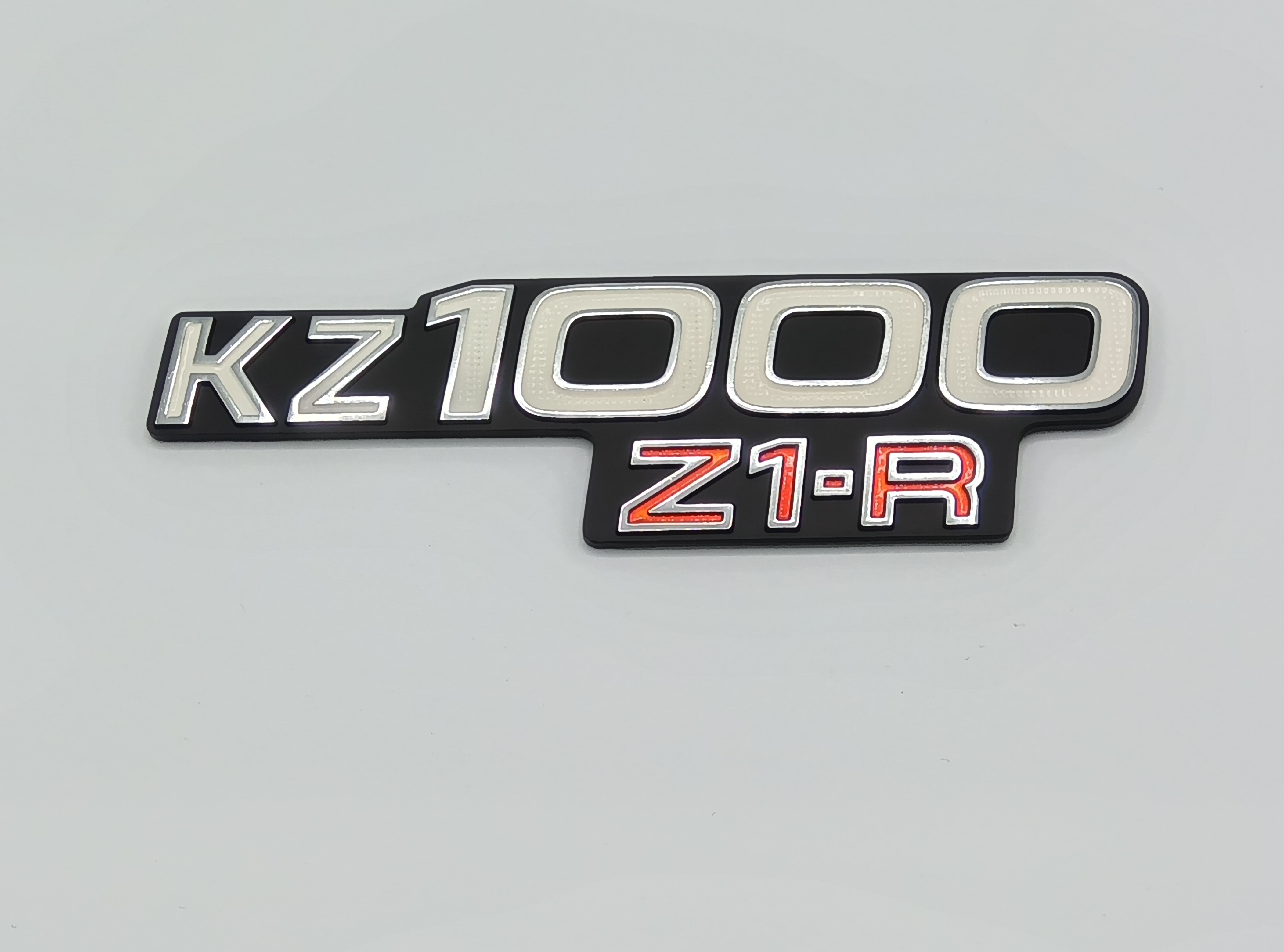 1978年 KZ1000 SIDE COVER EMBLEM  "Z1-R"
